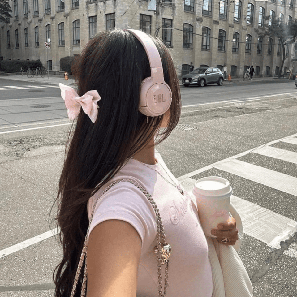 JBL Ear Headphones - miaf store